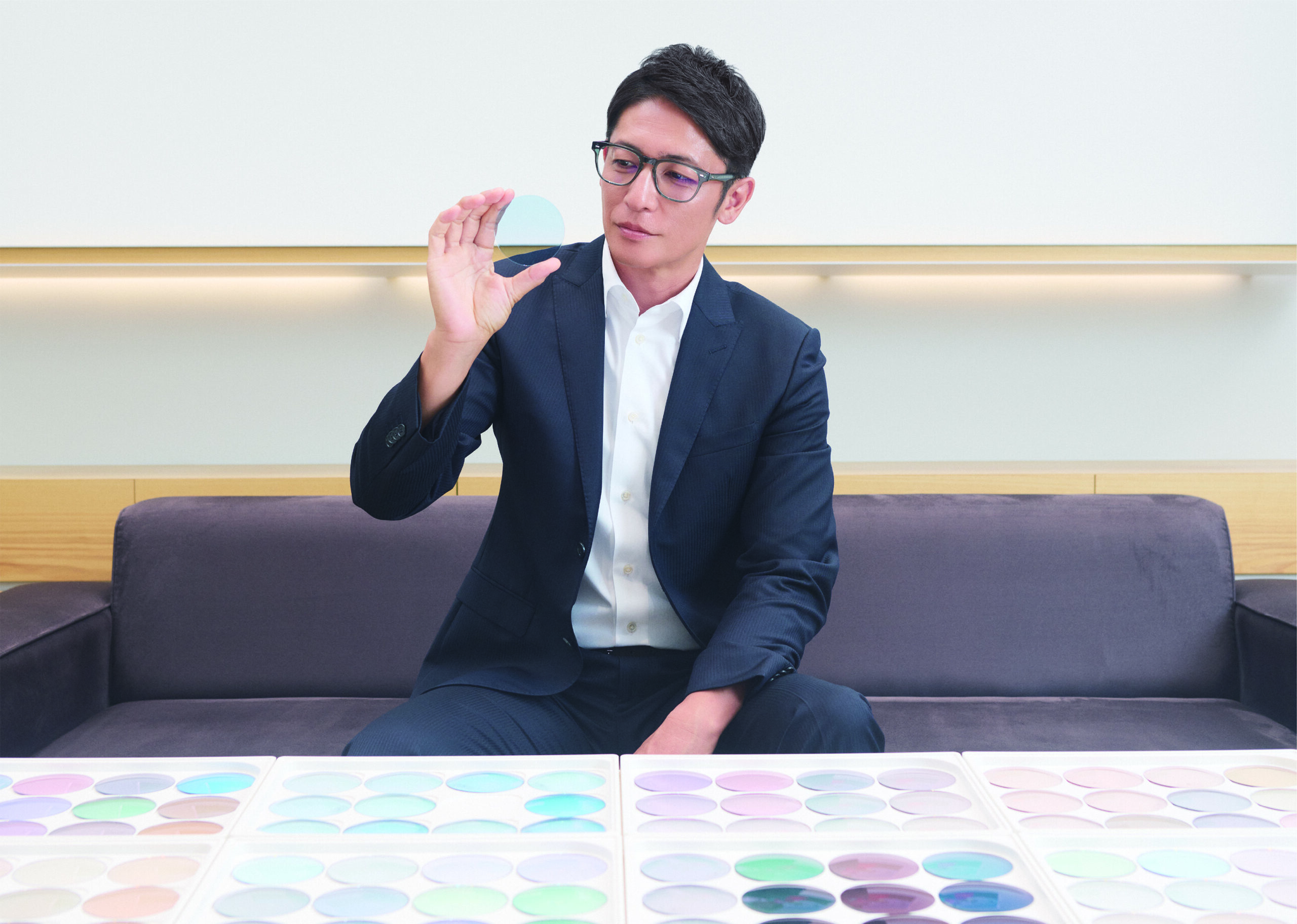 東海光学、 玉木宏セレクトカラー新発売 – 業界新製品・店舗情報