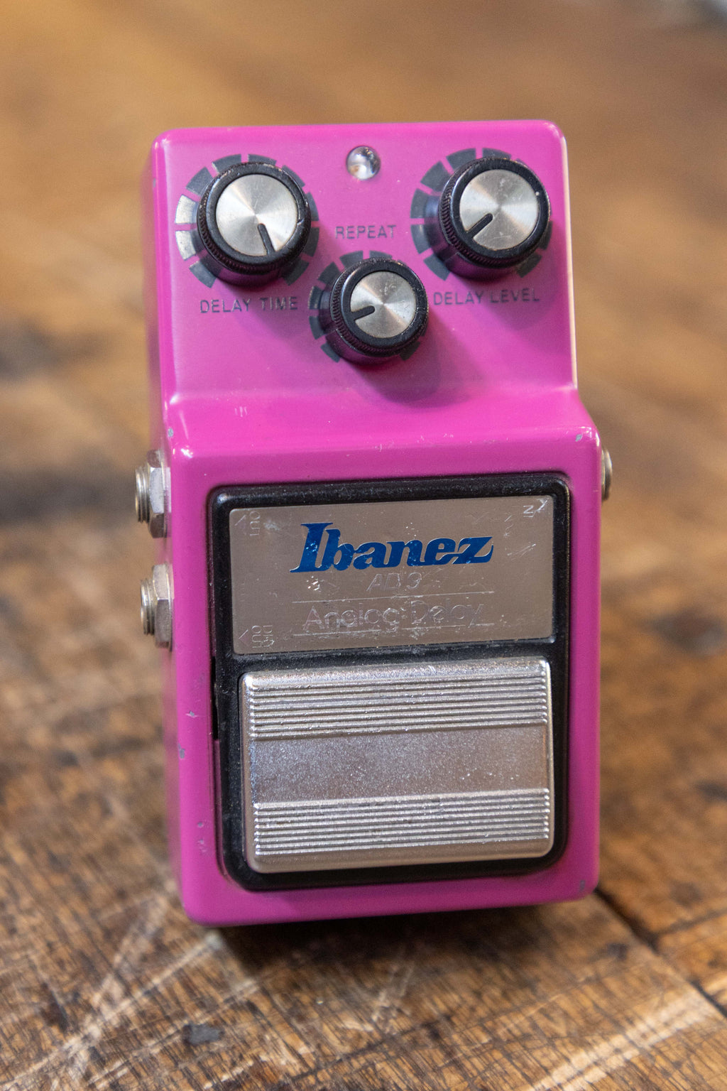 1983 Ibanez AD-9 Analog Delay Pedal - Hot Pink – Clingan Guitars