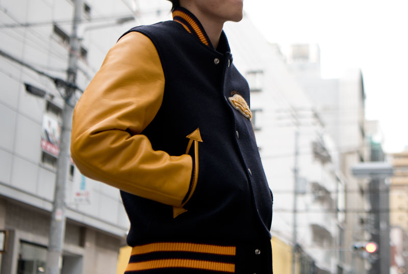 ホースハイドを使用した高級スタジャン | デニム・ジーンズの製造