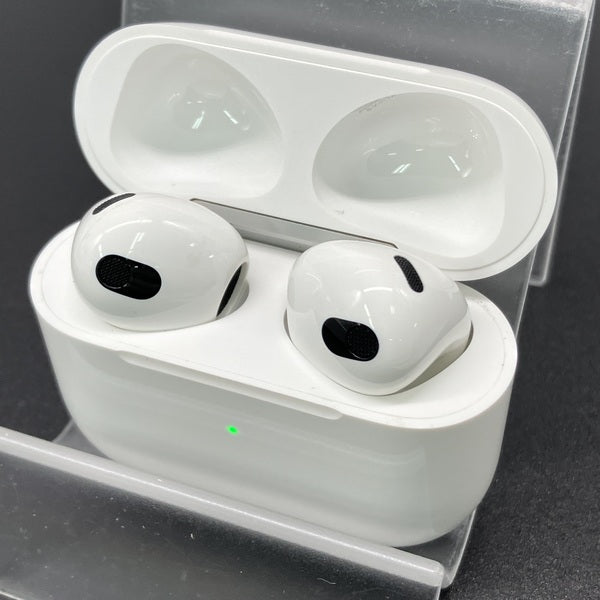 Apple 【中古】Airpods MME73J/A 3rd Generation【秋葉原】 – e☆イヤホン