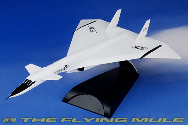 Dragon Models 52003 - XB-70A Valkyrie Display Model, NASA/USAF