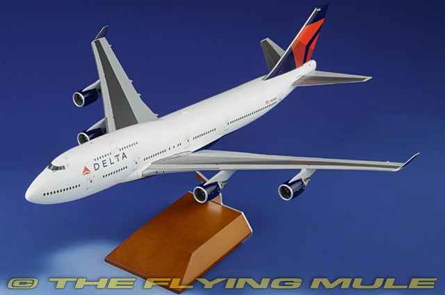 747-400 1:200 Diecast Model - GeminiJets GJ-G2DAL582 - $140.95
