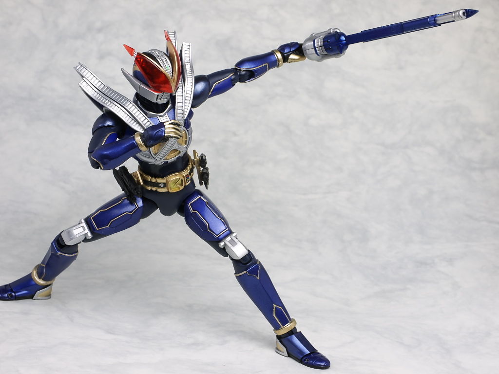 Review: S.H.Figuarts Kamen Rider New Den-O Strike Form (Trilogy