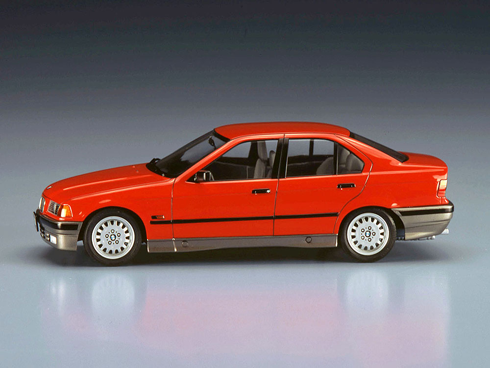 BMW 320i | 株式会社 ハセガワ