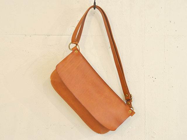 これから使うオールレザーのボディバッグ特集｜革鞄・革小物のHERZ公式通販