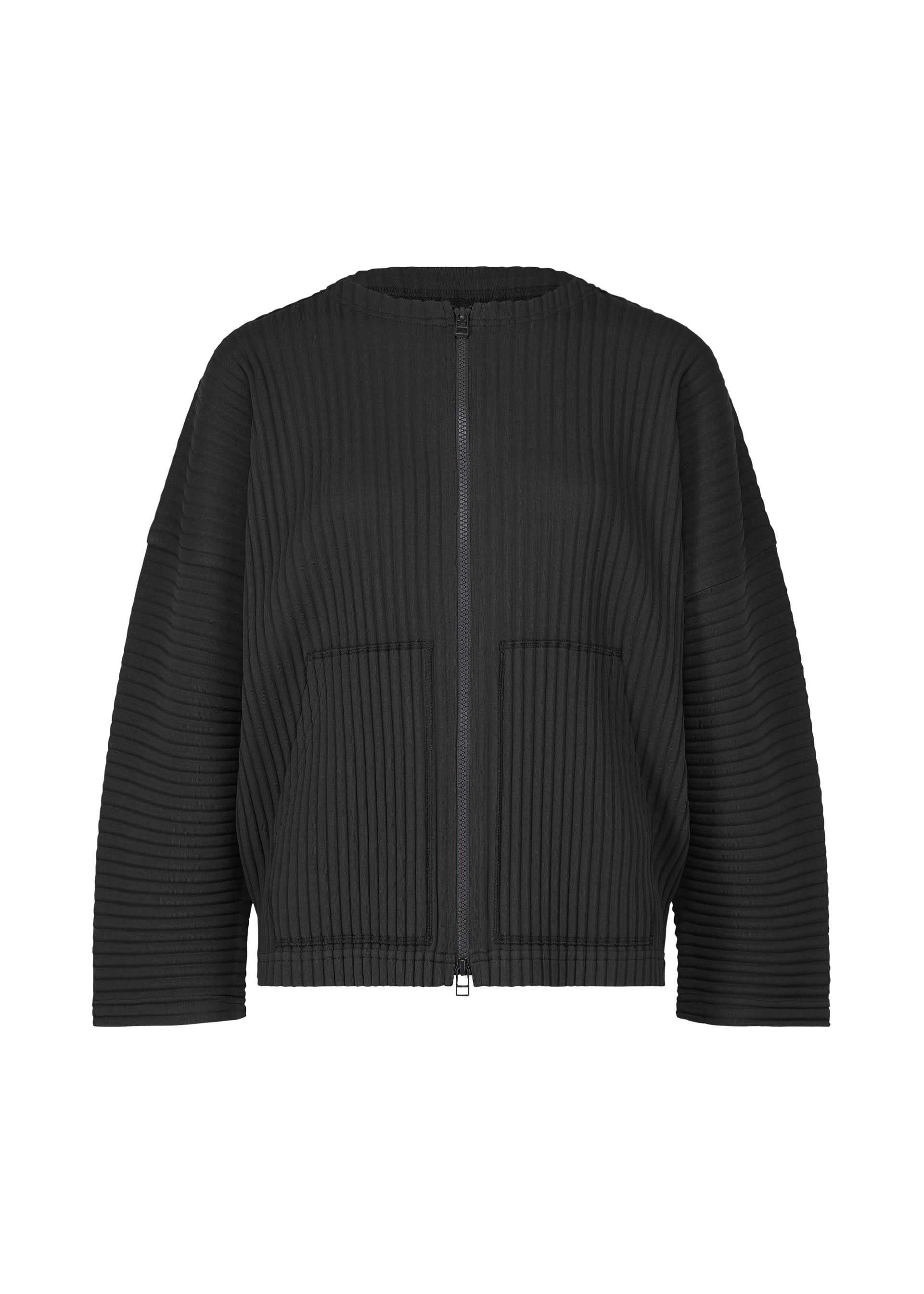 SWEATS PLEATS – isseymiyake.com