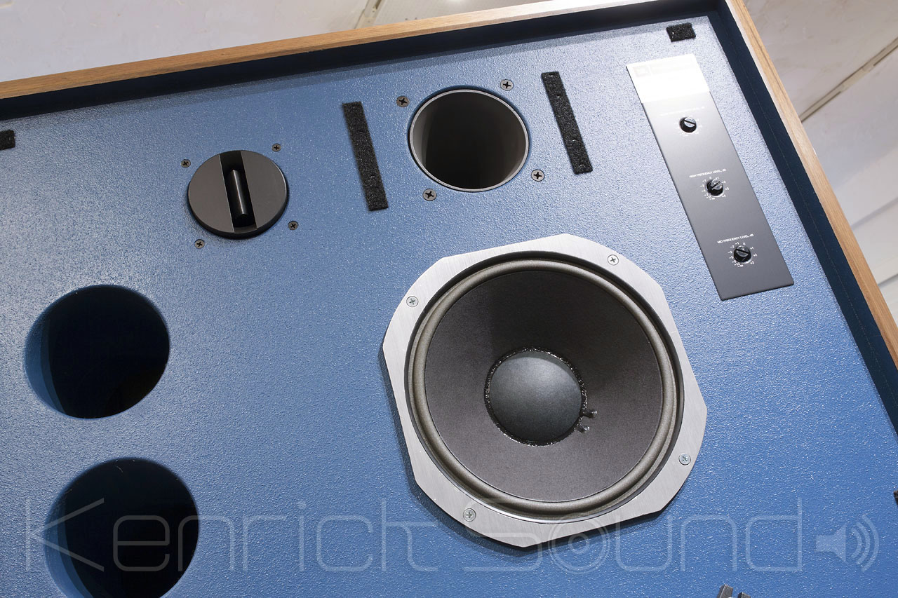 中濃色ブルー］JBLバッフル専用スプレー（Medium Blue） 4344