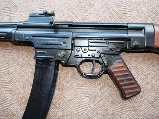 ミリタリー趣味ショップ kampfbataillon カンプバタリオン!!