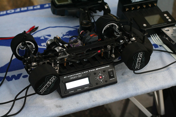 初タイヤウォーマー - ラジコン日和