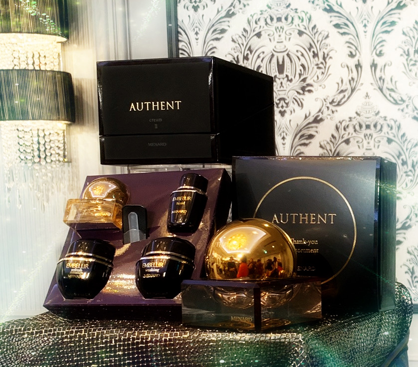 メナード AUTHENT クリームサンプル 10セット メナード AUTHENT
