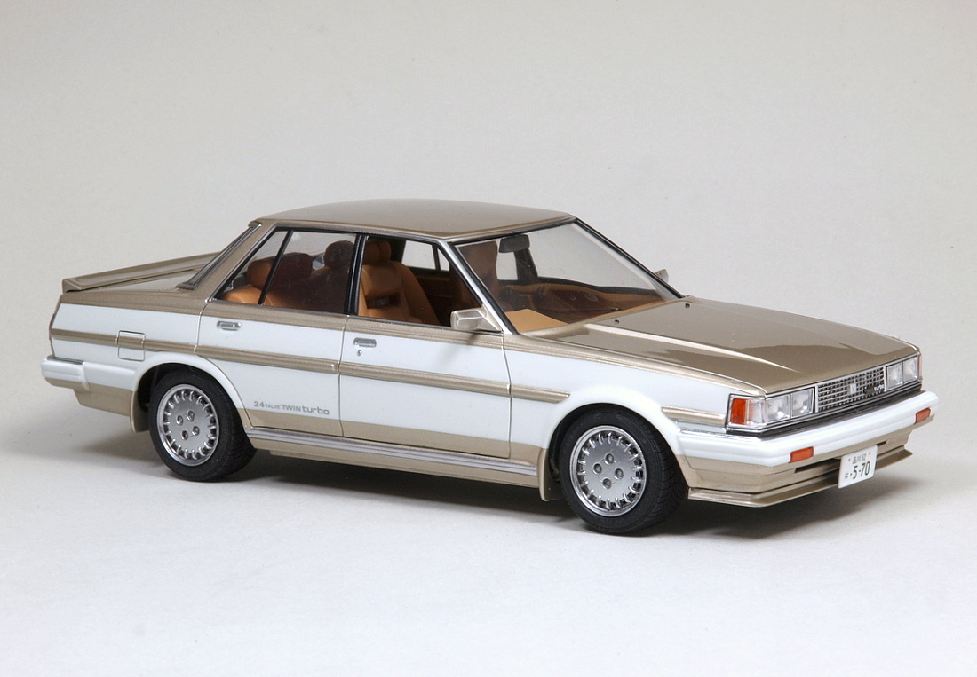 クレスタGXツインターボ、エンジン付き