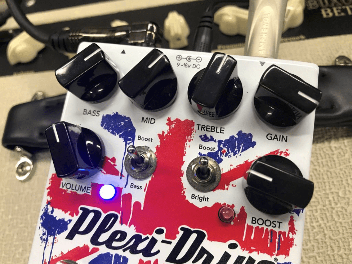 コントロールが贅沢になったマーシャル系ペダル！Wampler Plexi-Drive