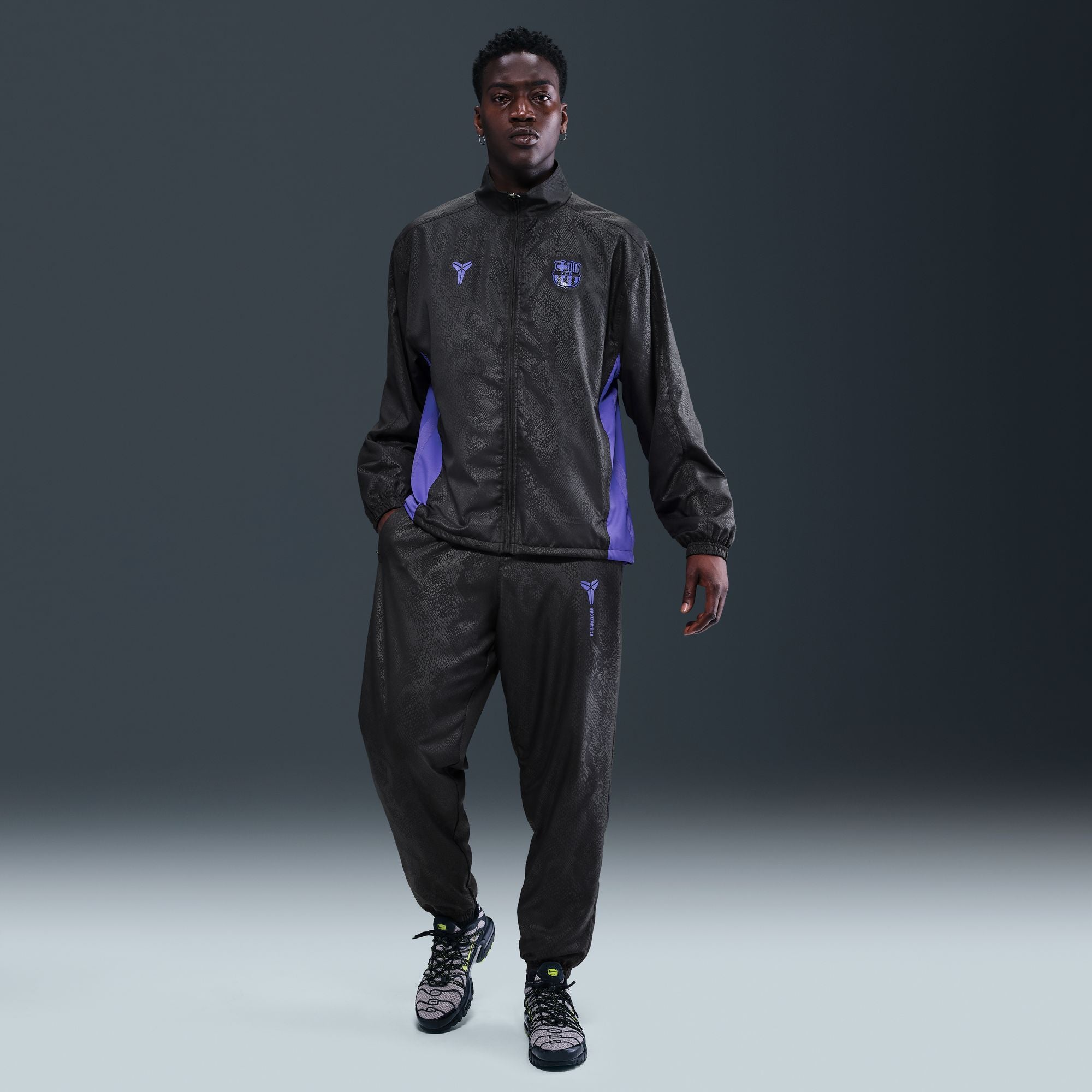 Nike Kobe Bryant FC Barcelona Away Men's Soccer Graphic Track Pants