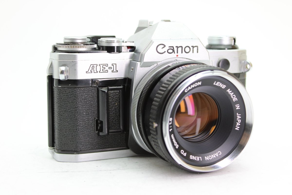 Canon AE-1 + 50mm f1.8 (#3457) - OldCamsByJens