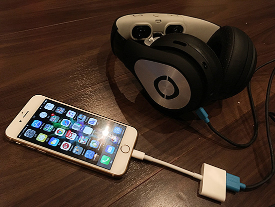 ヘッドホン型の次世代HMD「Avegant Glyph」が到着！スマホがあれば