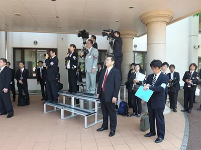 ひな段 - パックス工業株式会社