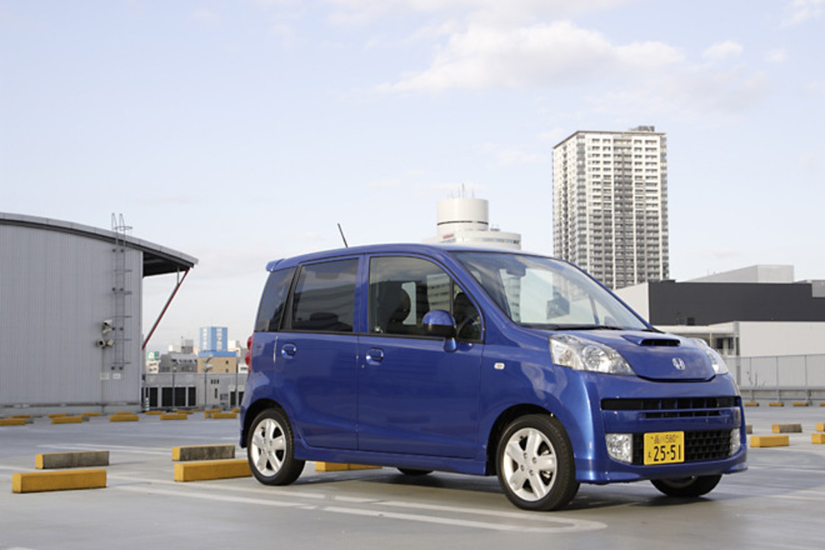 ホンダ・ライフ ディーバターボ スタイリッシュパッケージ（FF/4AT