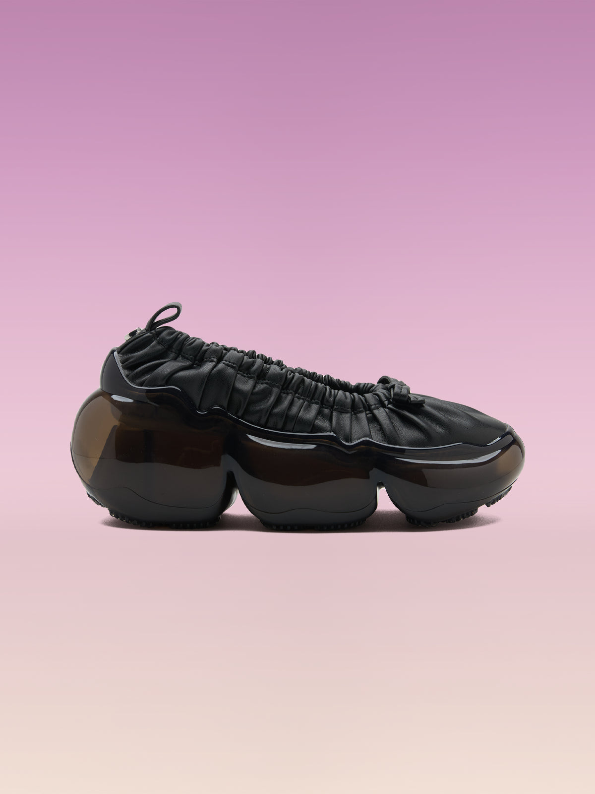 CINDY BLACK – WOOMII