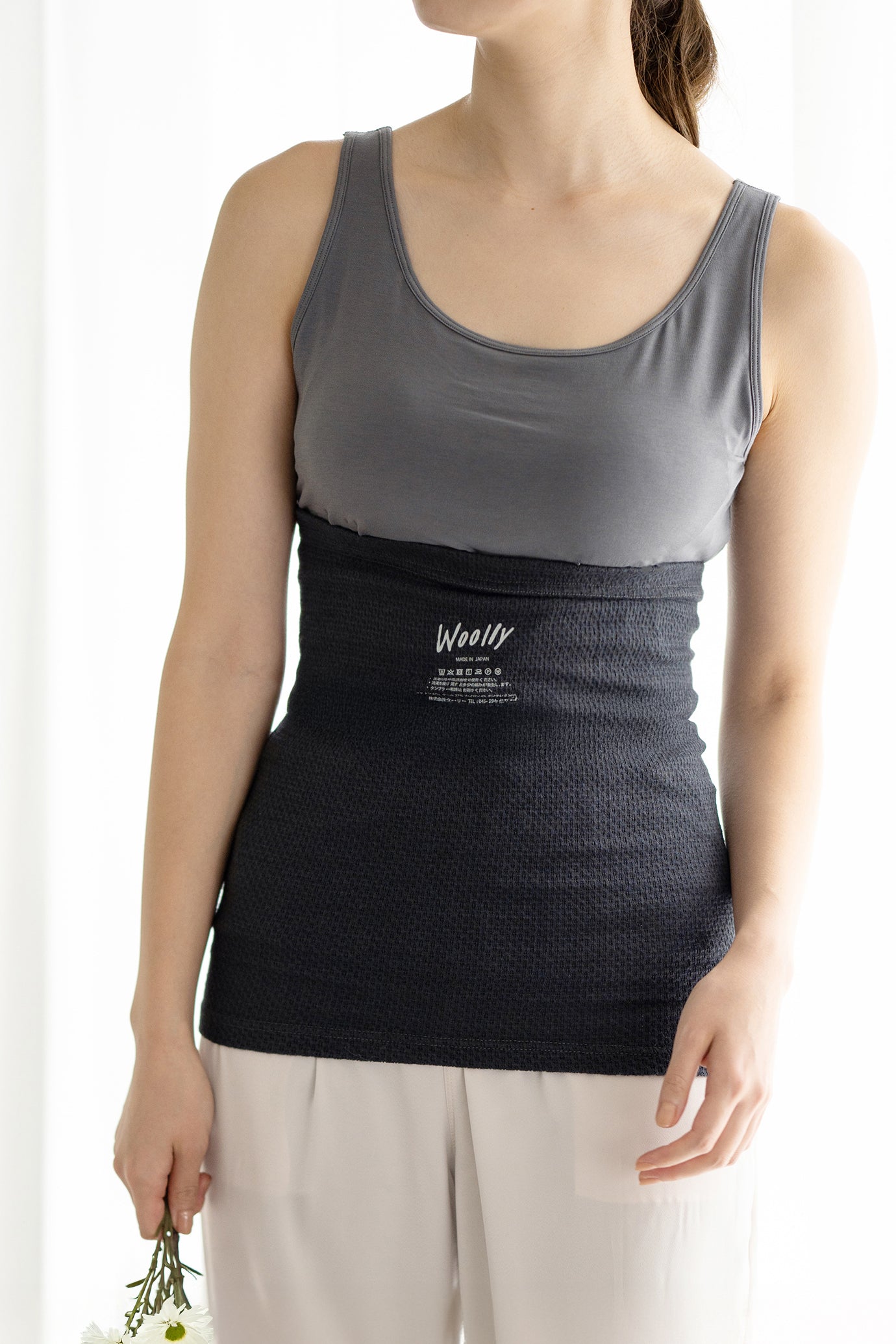 メリノウールの冷えとりハラマキ 【チャコール】 – Woolly【公式