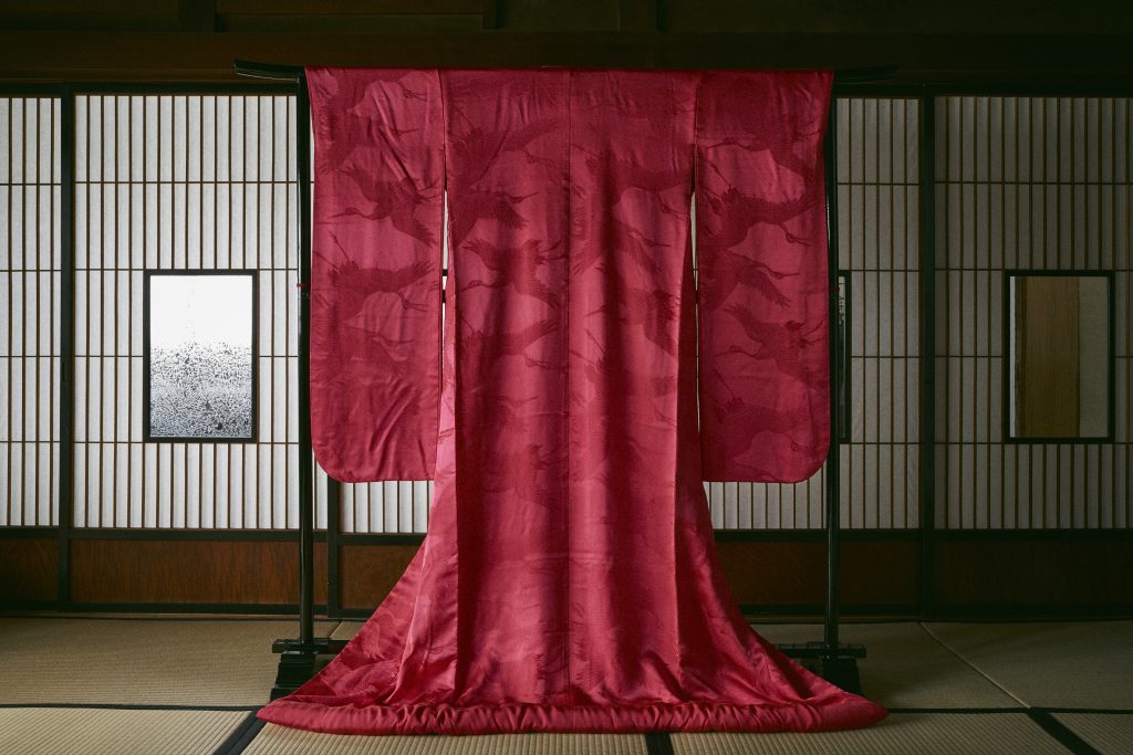 みちのく米沢 新田の紅花染展のご案内｜(株)山正山﨑｜愛知県豊橋市で