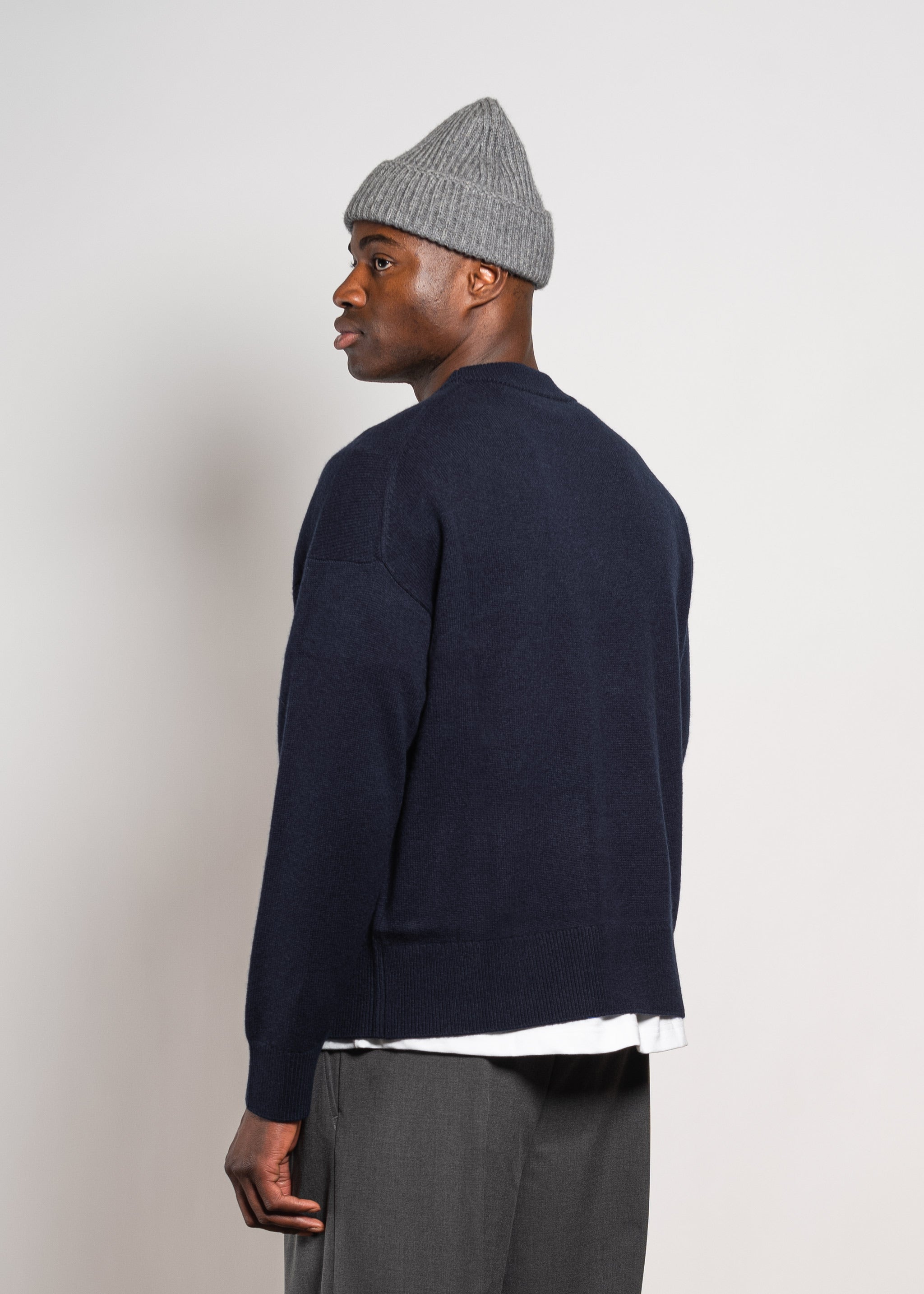Cashmere Blend Oversized Sweater in Navy – Yacaia Y-0008 (Unisex)