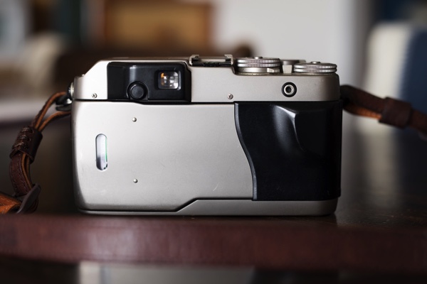 AFレンジファインダーカメラ「Contax G1」を購入しました。