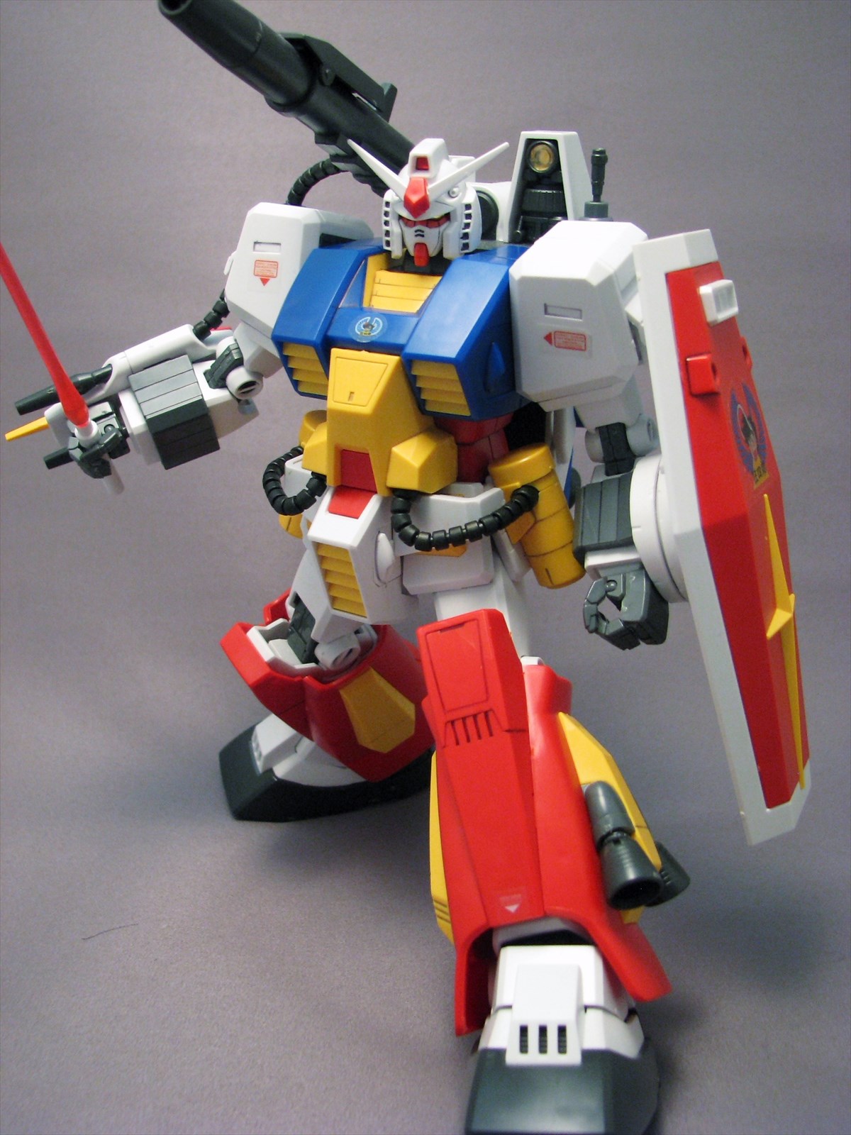 PF-78-1（RX-78） パーフェクトガンダム （1/100 MG） – ヤスリは