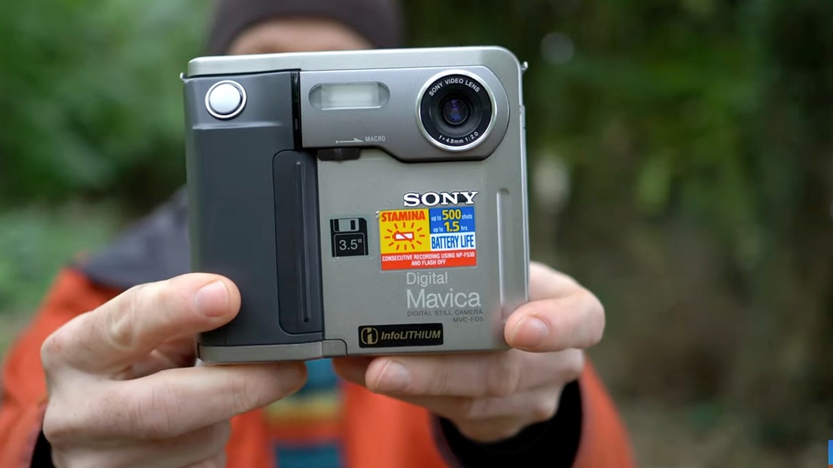 Video: a Retro Review of Sony's 24-year-old Mavica FD5 camera