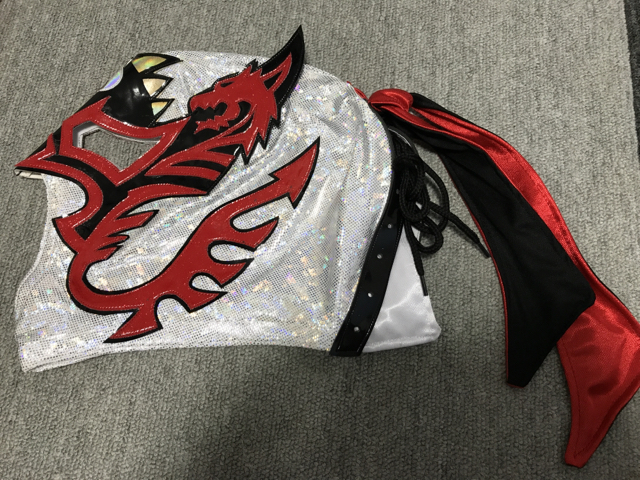 ドラゴン・リーのマスク: ケン坊のメモ帳.txt