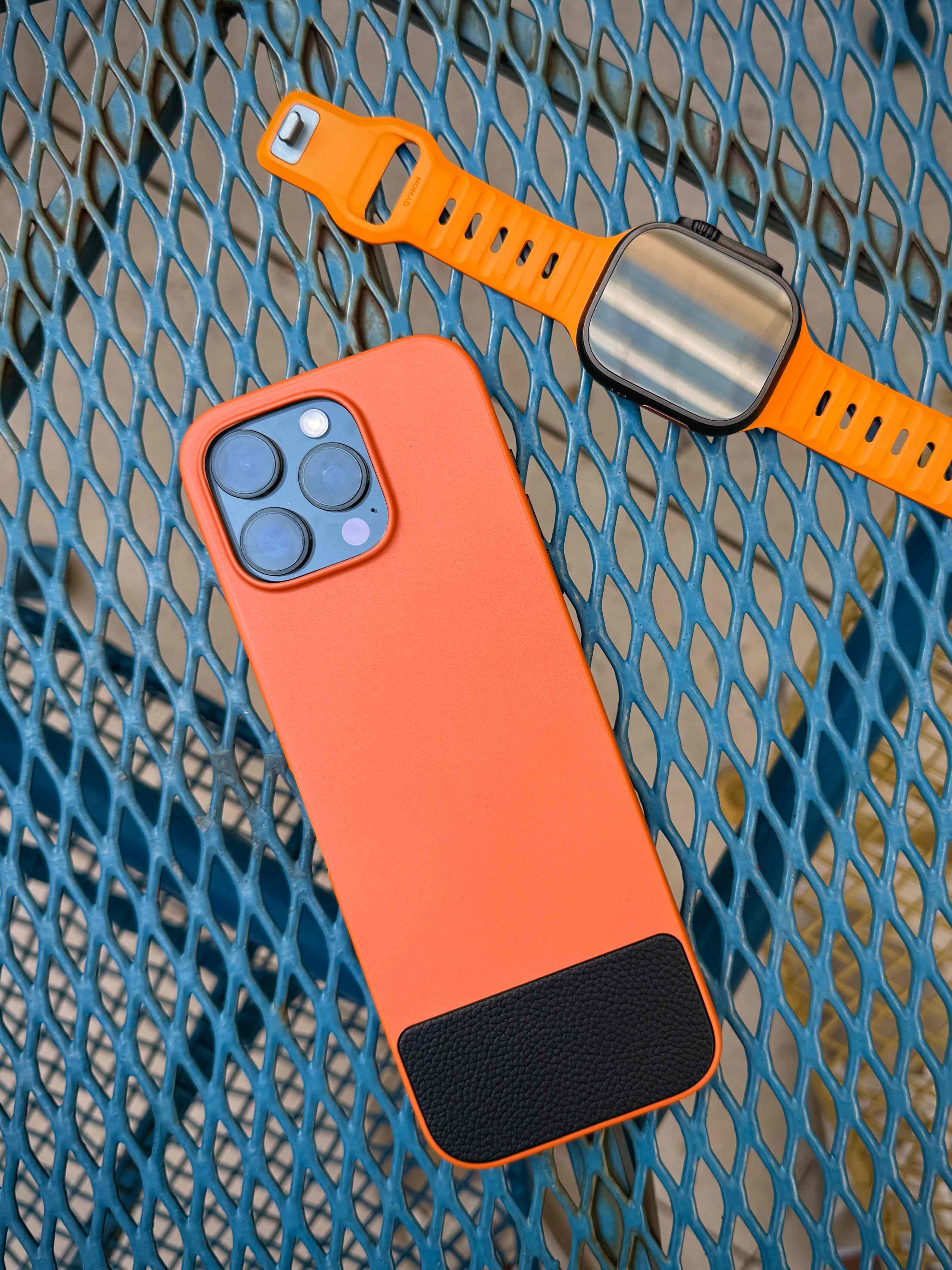 Clicks Keyboard for iPhone 16 Pro – Rebuilt on customer feedback