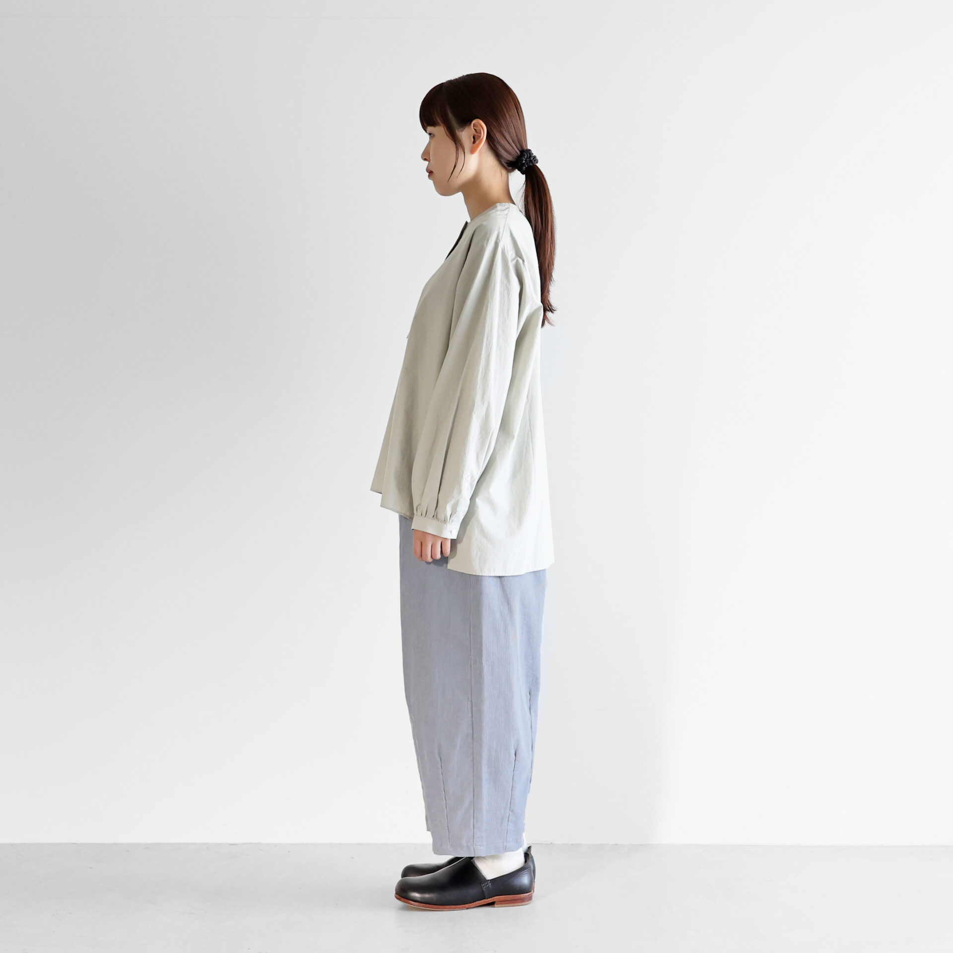 シャトルコーデュロイバルーンパンツ 506をリリースしました／ – HUIS