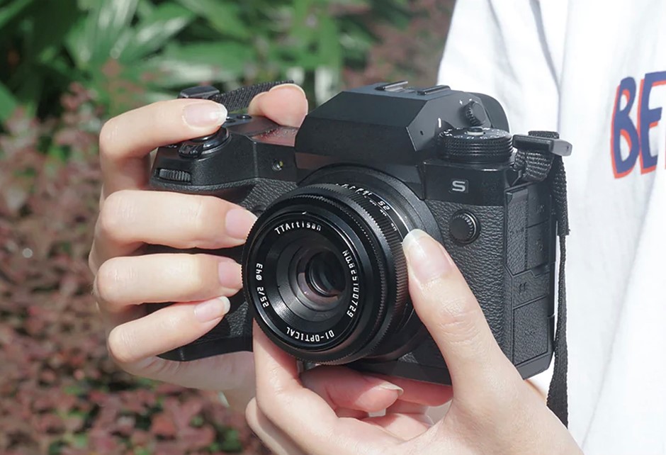 TTArtisan releases $55 25mm F2 lens for APS-C camera systems