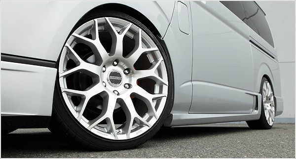 ハイエース用 ESSEX EM-18 18インチホイール＆タイヤセットを販売