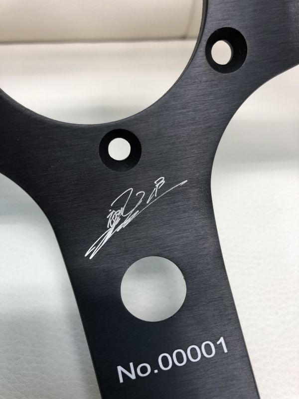 LBWKステアリング