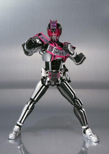 S.H.Figuarts 仮面ライダーディケイド コンプリートフォーム | 魂ウェブ