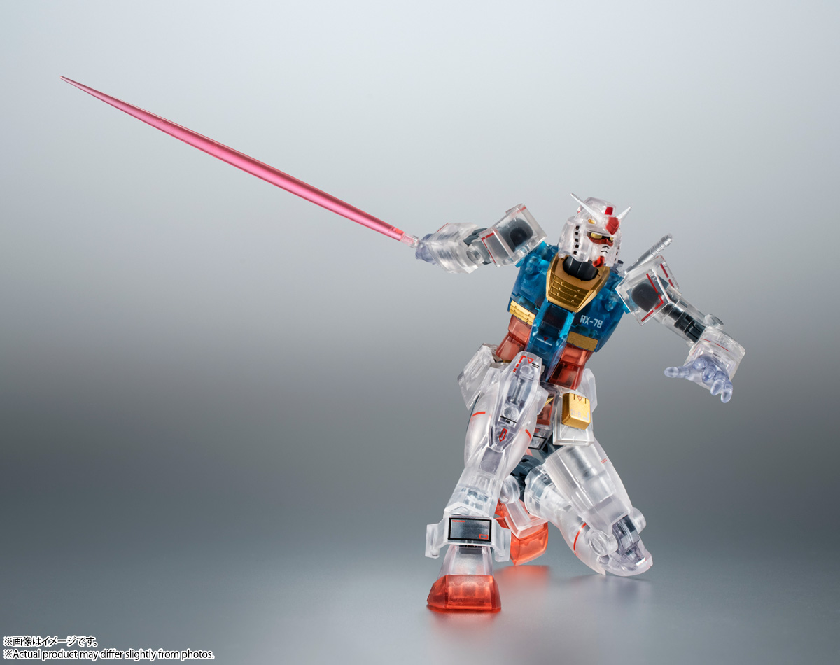 シャチホコガンダム　クリア　フィギュア HGUC 1/144 RX-78-2 ガンダム クリアカラーバージョン│株式会社BANDAI