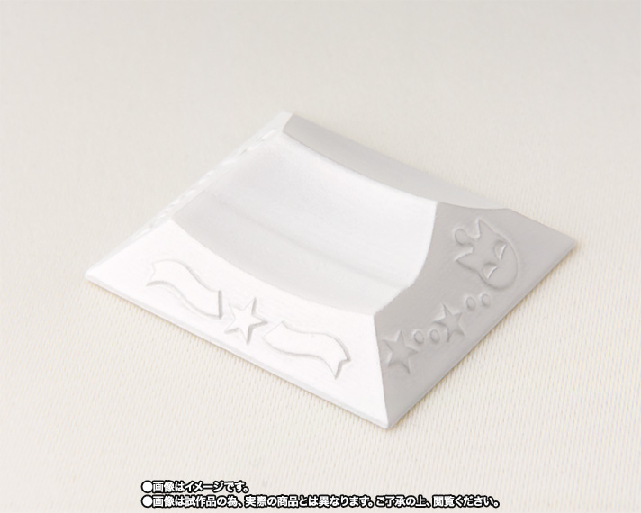 PROPLICA Sailor Chibi Moon Prism Heart Compact | TAMASHII WEB