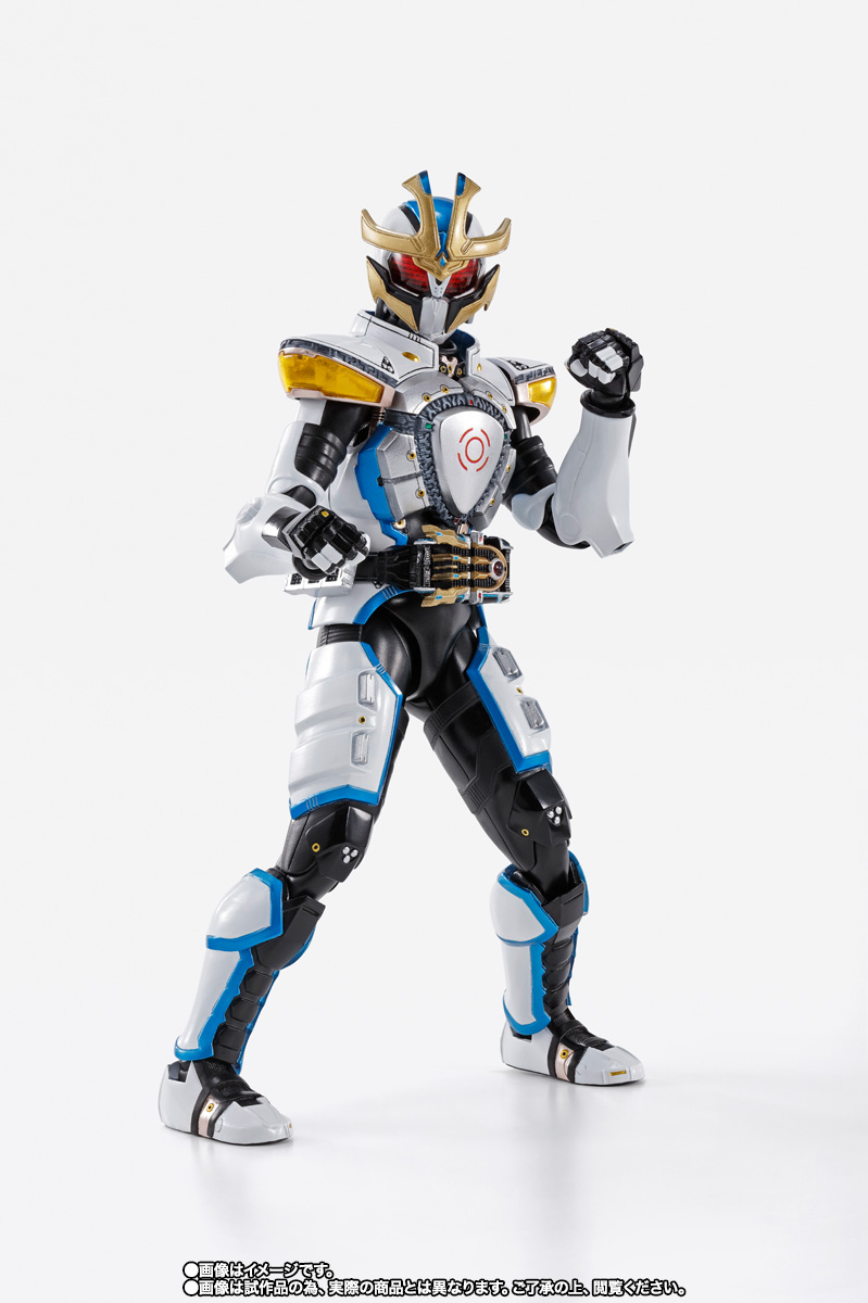 S.H.Figuarts（真骨彫製法） 仮面ライダーイクサ セーブモード