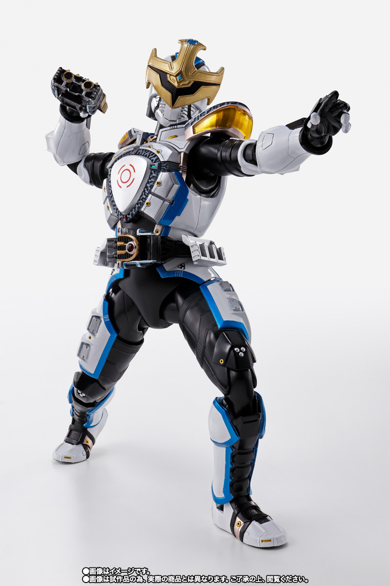S.H.Figuarts（真骨彫製法） 仮面ライダーイクサ セーブモード