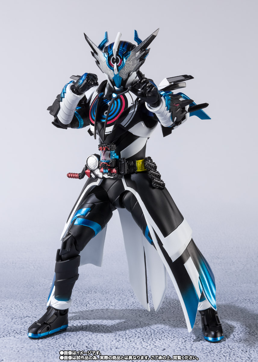 S.H.Figuarts 仮面ライダークローズエボル | 魂ウェブ