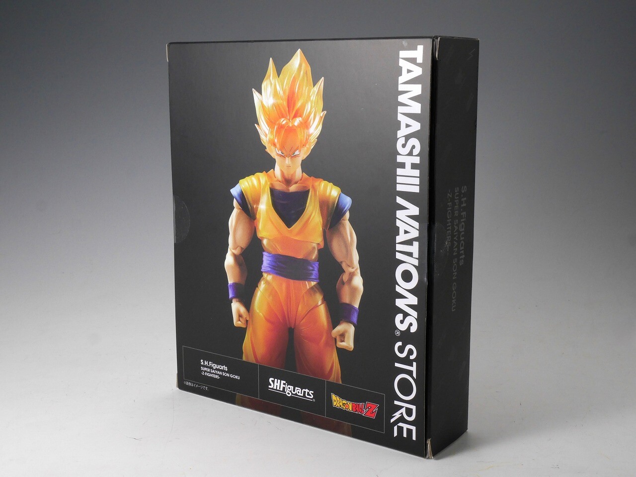 魂ストア限定商品より「S.H.Figuarts スーパーサイヤ人孫悟空-Z戦士