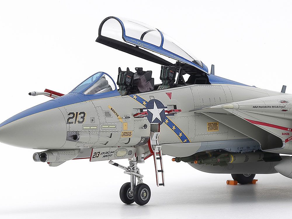 1/72 グラマン F-14D トムキャット: スケールモデル｜TAMIYA SHOP