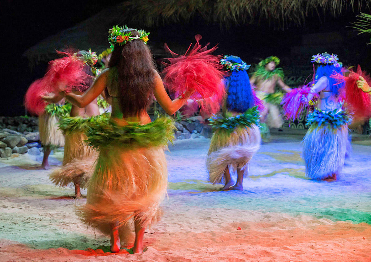 タヒチ島のお隣「モーレア島」の楽しみ方完全ガイド！やっておきたい4