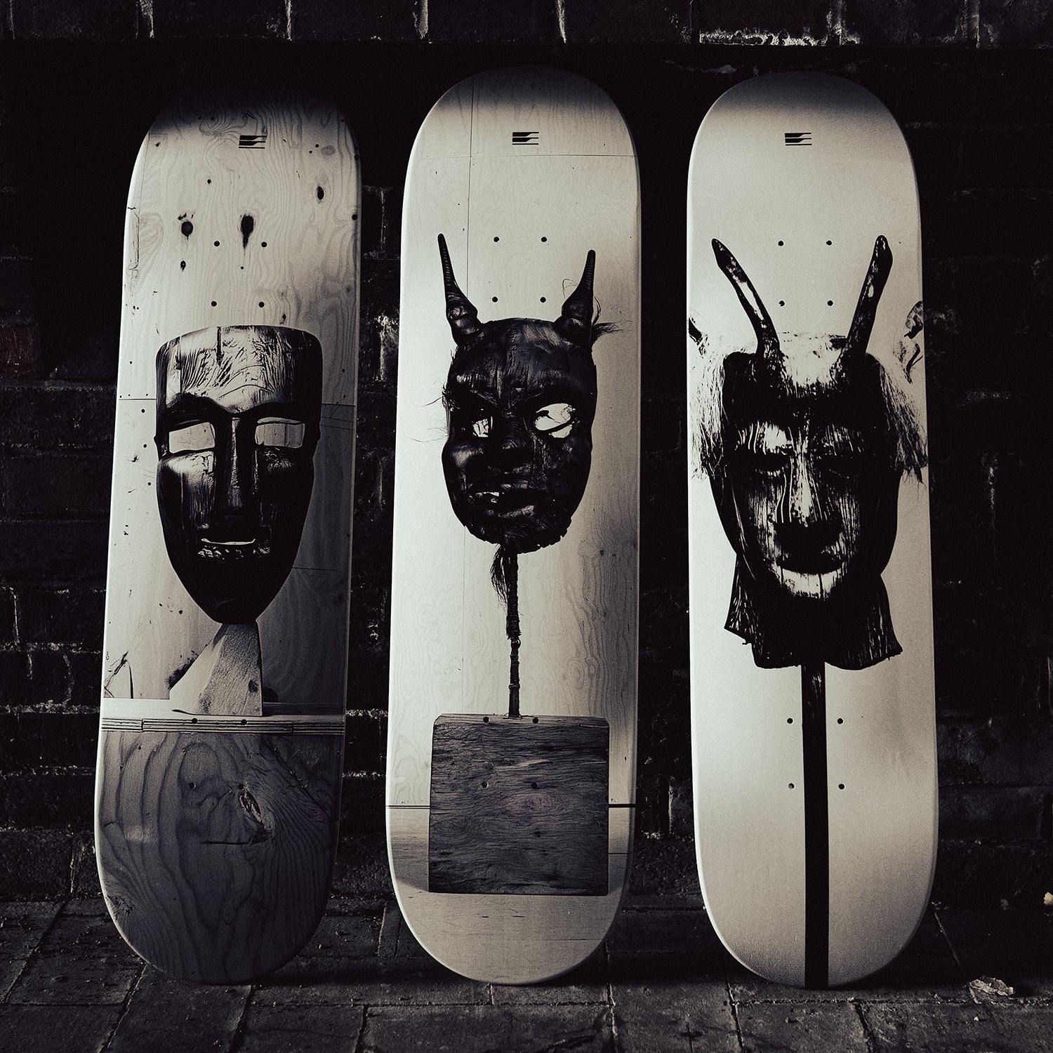 EDGLRD（エッジロード）| BARRIO TRISTE 001 - 8.18 | スノーボード