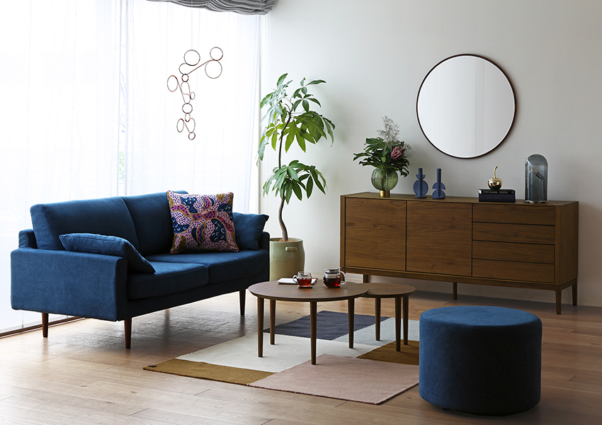レオソファ ラウンドスツール NAVY(W56×D56×H39cm)税込￥24,000 | 高野