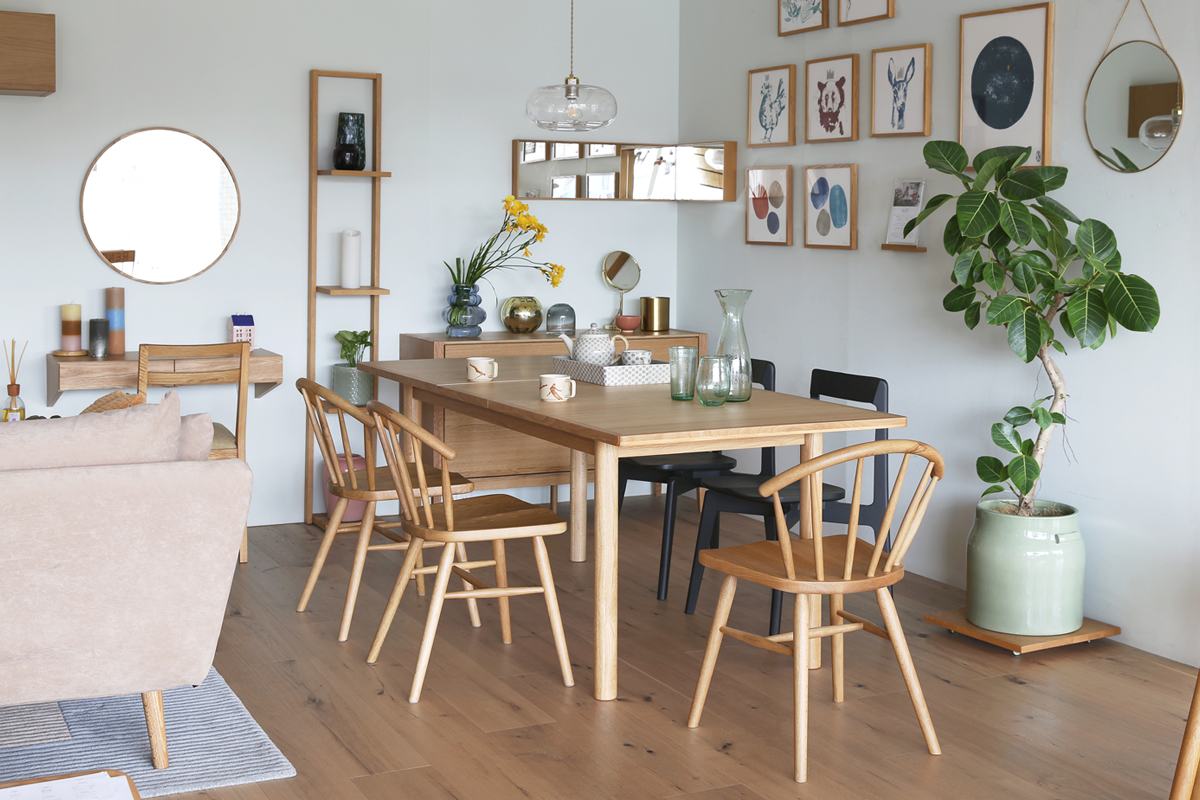 アンチェア OAK(W51xD50.5xH74.5cm)税込¥39,800 | 高野木工株式会社