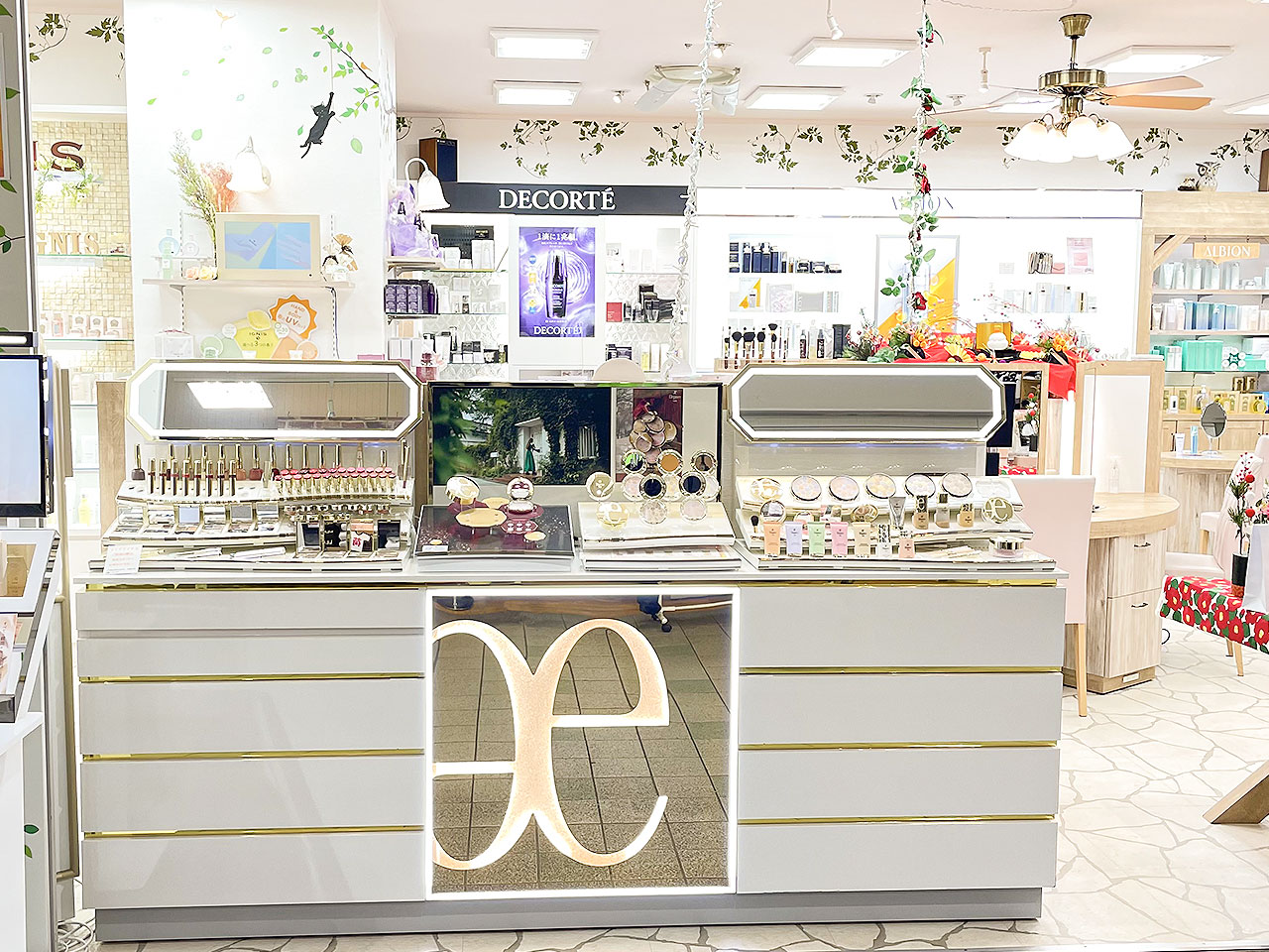 計111点】お得☆美品多数、化粧品まとめ売り 化粧品 まとめ売り 全66点