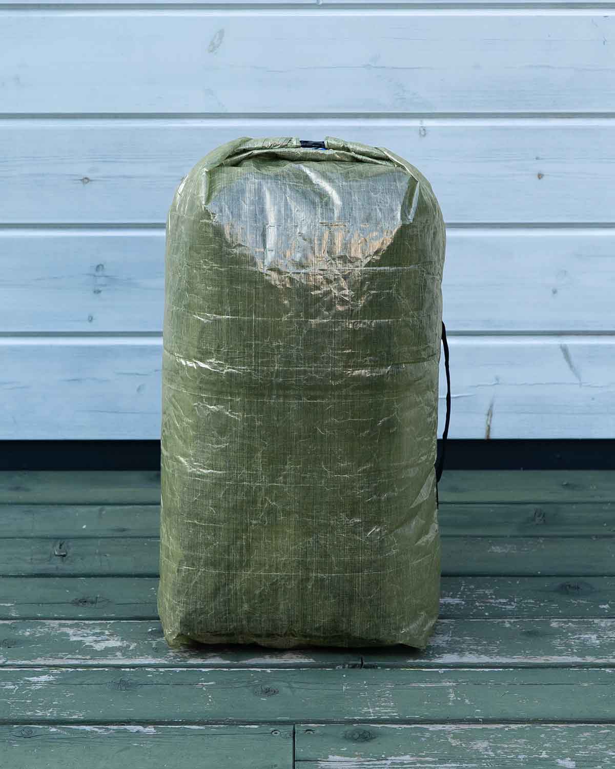 Zpacks Airplane Case | 軽量・70L対応 DCF製キャリーケース パック