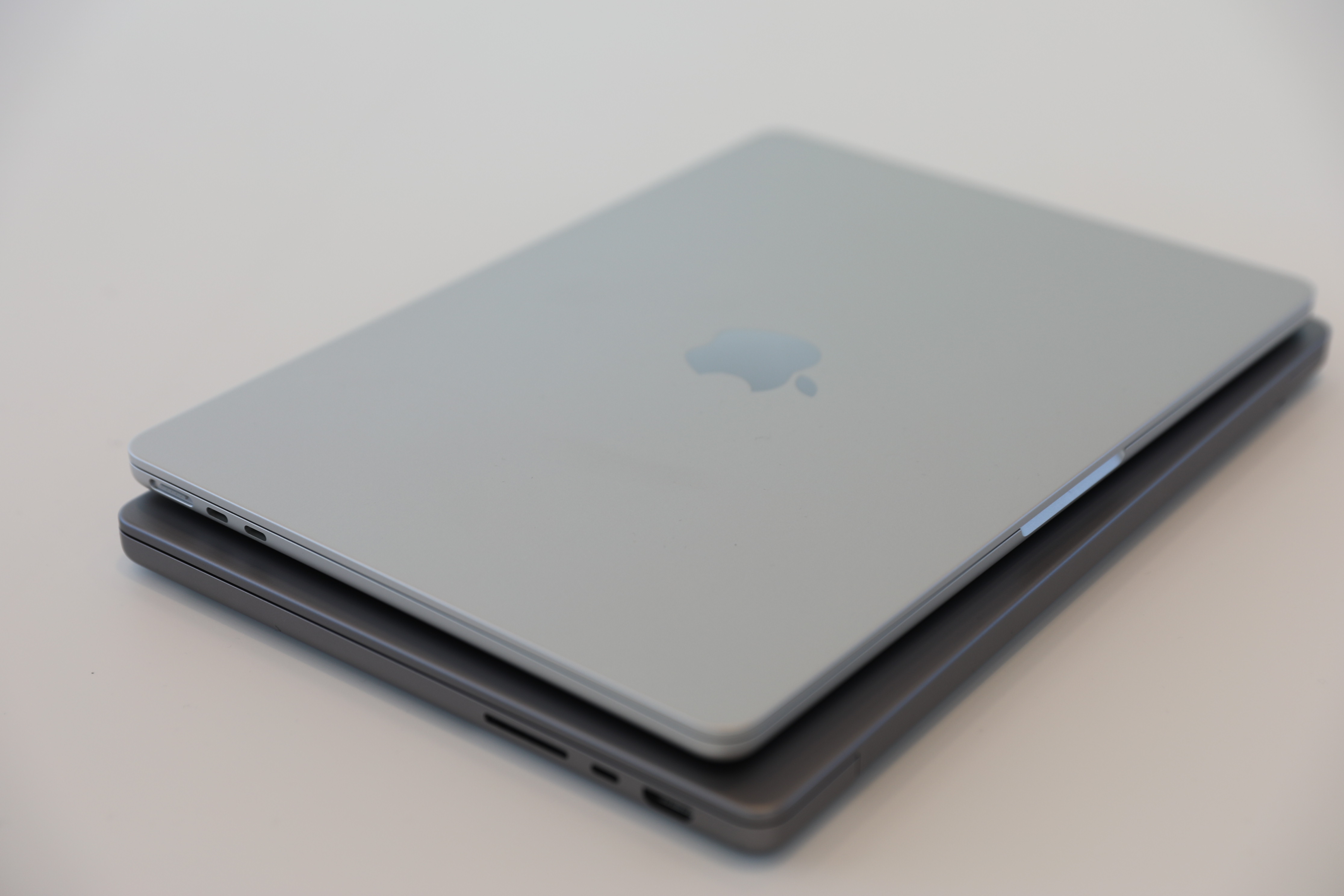 Hands-on with Apple's M2 MacBook Air | TechCrunch