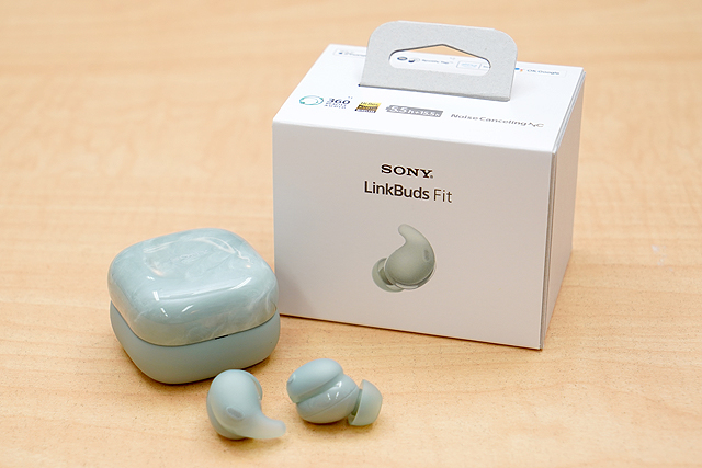 レビュー】ソニー史上最高性能の外音取り込み『LinkBuds Fit』実機